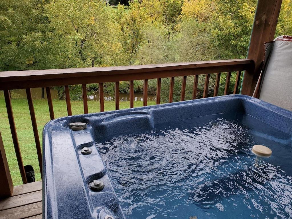 Story Brook: Beautiful True Log Cabin! Close To Dollywood, State Park, And More! Sevierville Zewnętrze zdjęcie